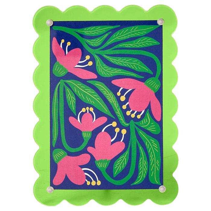 Scalloped Color Frames 4x6