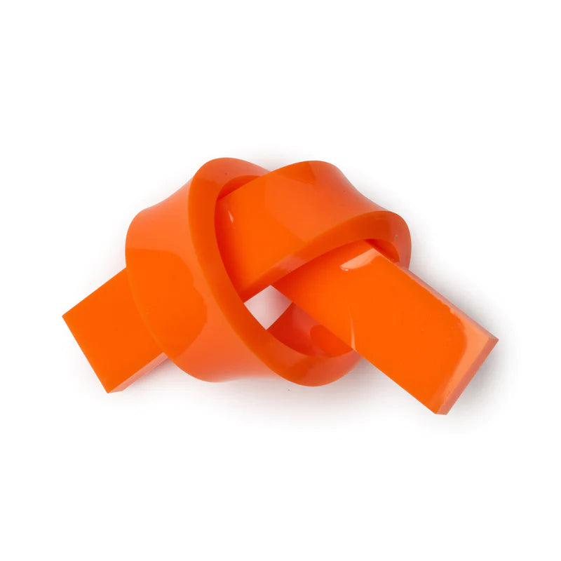 ACRYLIC KNOTS