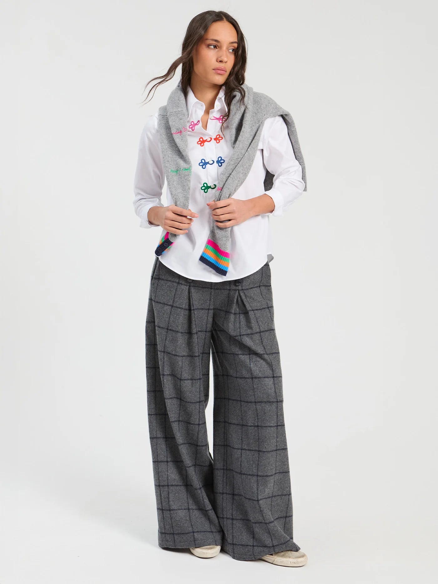Multicolor frogging White Blouse