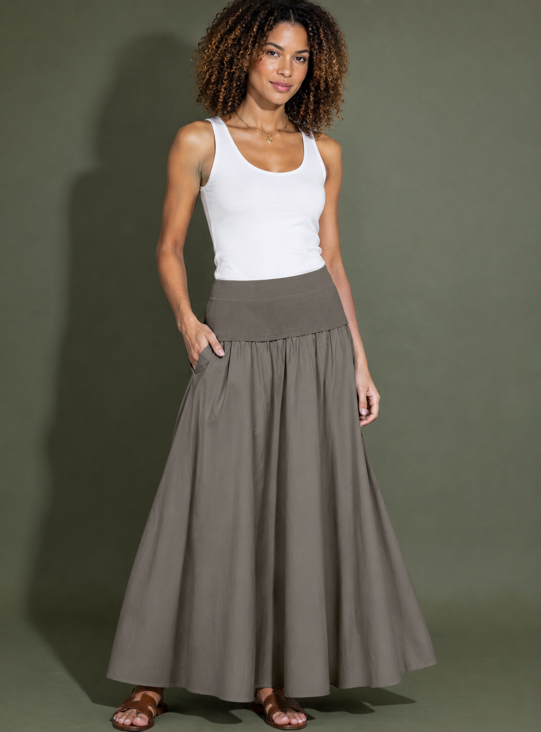 Go in Skirt