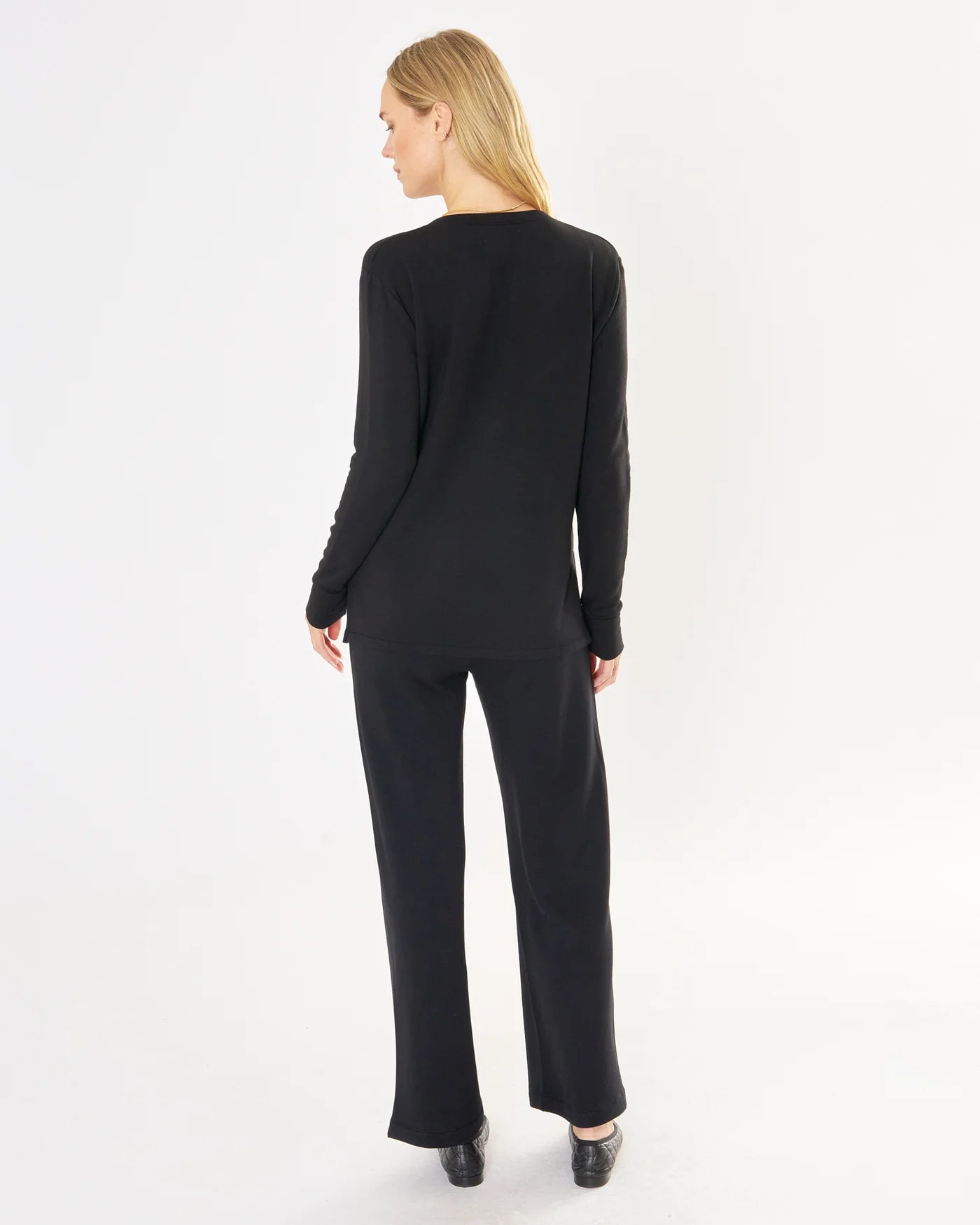 Houston Long Sleeve V Neck Black