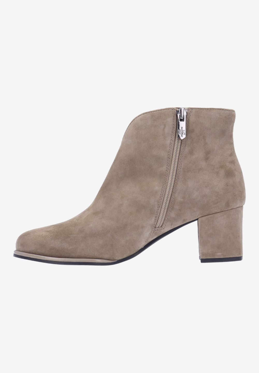 Bootie front Vamp