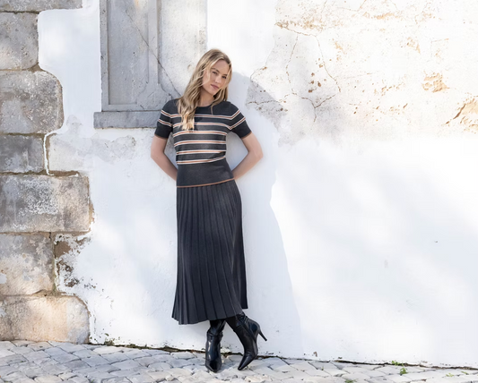 Pleated Midi Skirt – Charcoal